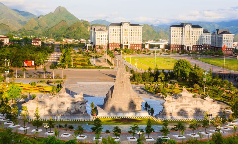 Lai Châu rực rỡ mùa hoa ban